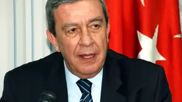 'Küresel Ekonomide Yaşanan Kriz ve Krizin Türkiye Ekonomisi Üzerinde Etkileri' Konferansı