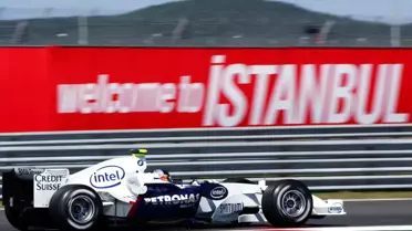Intel'den F1 Tutkunlarına Büyük Sürpriz