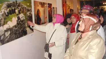 'Ebru Kültürel Çeşitlilik Üzerine Yansımalar' Sergisi