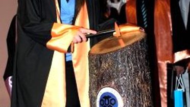 Erzincan Üniversitesi'nde Mezuniyet Coşkusu