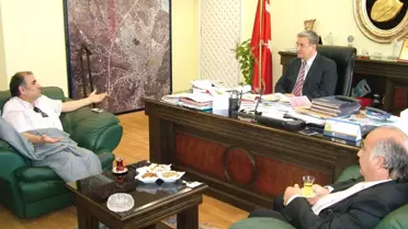 Lefke Avrupa Üniversitesi Heyetinden Başkan Yeloğlu'na Ziyaret