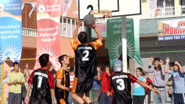 Diyarbakır'da Sokak Basketbolü Turnuvası Sona Erdi
