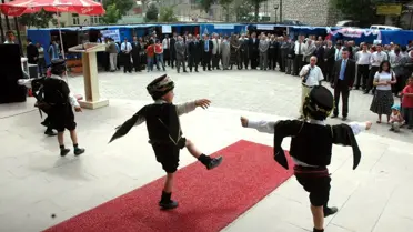 Hakkari'de 'Mesleki ve Eğitim Fuarı'