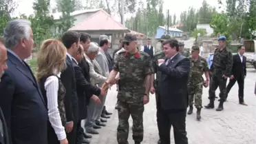 Van Jandarma Asayiş Kolordu Komutanı Korgeneral Atay Başkale'de