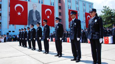 Polis Teşkilatına Taze Kan
