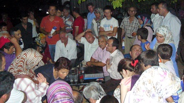 Başkan Öner Mahalle Ziyaretlerine Devam Ediyor