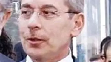 Helalleşti İstifa Etti