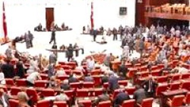 Memurun Ek Ödemesine Zam Geldi 'Eşit İşe Eşit Ücret'in Yolu Açıldı