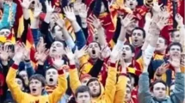 Taraftar Stadyumda Müzikle Coşuyor Mesam, 350 Bin YTL Telif İstiyor