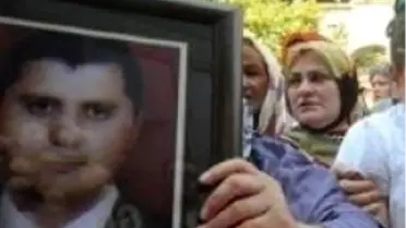 Şehidi 5 Bin Kişi Uğurladı