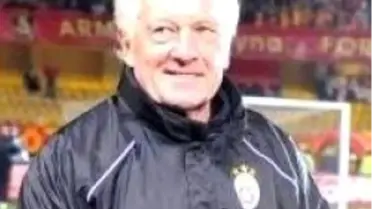 Skibbe Feldkamp'ı Aratıyor