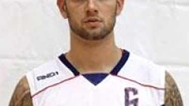 Efes Pilsenli Kasun Ameliyat Oldu