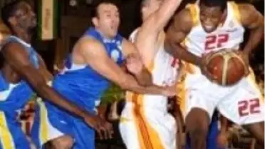Galatasaray: 76 - Mutlu Akü: 70