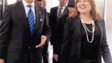 Kendi Yağımızla Kavrulmak Durumundayız