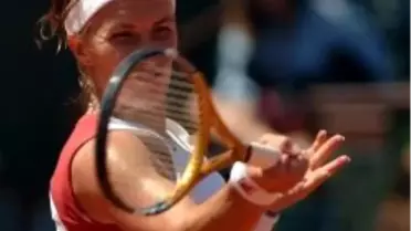 Tek Bayanlara Kuznetsova Şampiyon Oldu