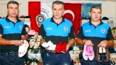 Bayramlık Ayakkabı Mahalle Polisi'nden