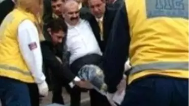 Sarıgül'ün Konvoyunda Kaza