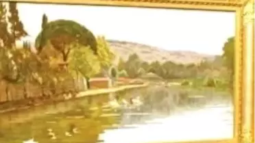 'Yazmalı Çıplak' 525 Bin Liraya Satıldı