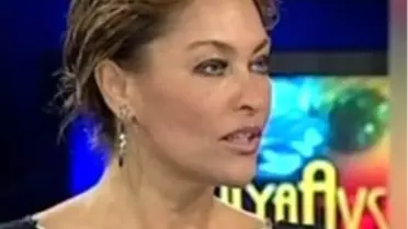 Hülya Avşar Ayağını Kırdı