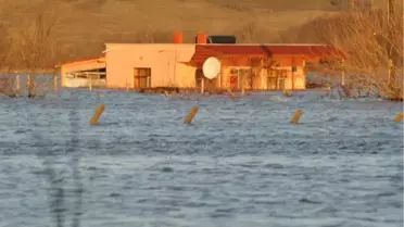 Trakya'da Yağış Hayatı Felç Etti