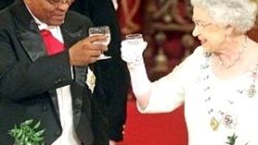 Zuma Seks Takıntılı Bağnaz Bir Lider