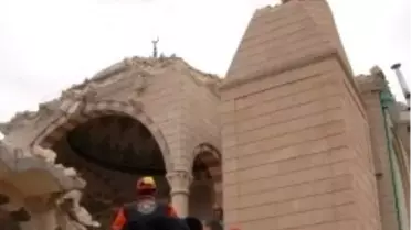 Fırtına Minare Yıktı