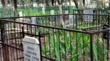 'Sahte Mezar' Mezarlığı