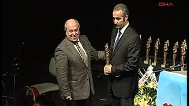'2009 Yılının Başarılı Gazetecileri'Ne Ödülleri Verildi