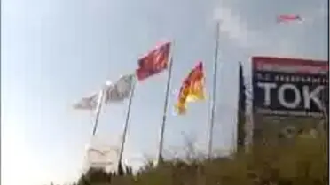 Sarı Kırmızı Bayraklar Yarıya İndi