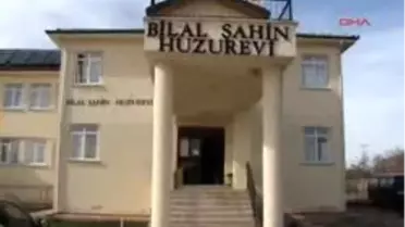 Kursiyerlerden Huzurevine Ziyaret