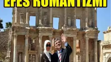Gül Çifti Efes'i Gezdi