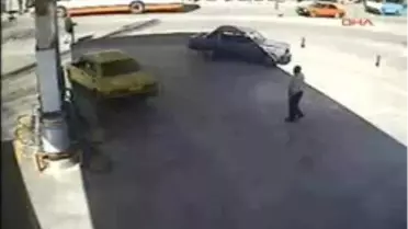 Konya - Yolun Karşısına Geçmek İsterken Otobüsün Altında Kal