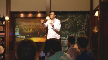 Sunay Akın’la Hayat Deyince