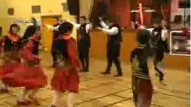 Fransa'da Horon'da Bizim Uşaklar