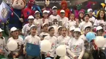 Çizgi Kahramanlar Atatürk Havalimanı'nda