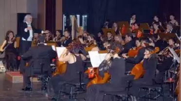 Müjdat Gezen Şeflik Yaptı