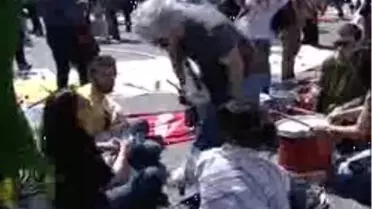 Kadıköy'De Nükleer Karşıtı Miting