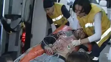 'Yan Baktın' Tartışmasında Bıçaklandı