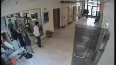 Vekil Oğlunun, Tekme Tokat Adam Dövmesi Güvenlik Kamerasınd