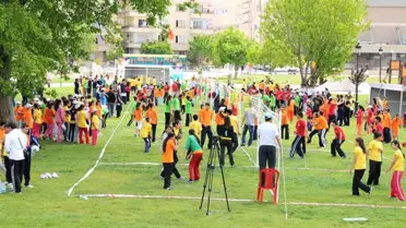 Çocuklar Filede Buluştular
 
 


