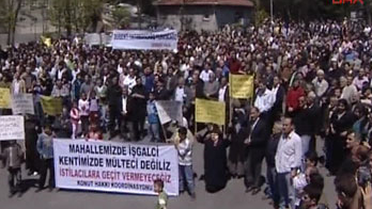 Evlerine Yıkım Kararı Çıkmasını Protesto Ettiler
