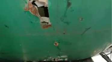 Çin Kargo Uçağının Gövdesi Yırtıldı