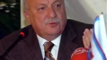 'Efsane Dinmedi Ki Yeniden Başlasın'