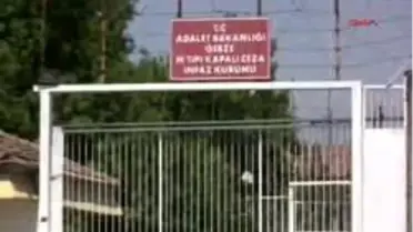 Kocaeli - Bdp'Li Tuncel, Gebze Cezaevi'Ndeki Arkadaşlarını Z