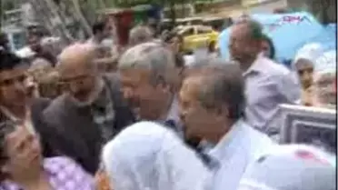 Zafer Üskül'Den 'Cumartesi Anneleri'Ne Destek