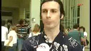 İzmir // 1 // Modelsizliğe ´Nü´ Protesto