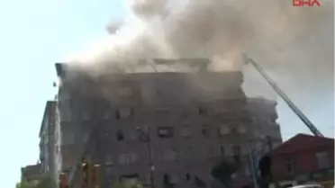 Küçükçekmece'de Yangın