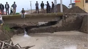 Nevşehir'de Sel, Tarihi Ortaya Çıkardı