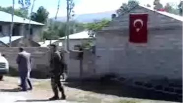 Muradiye - Şehit Tavukçu´Nun Babaocağına Ateş Düştü