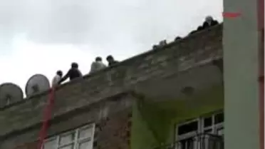 Hakkari-Çatı Katındaki Tandır Yangına Yol Açtı